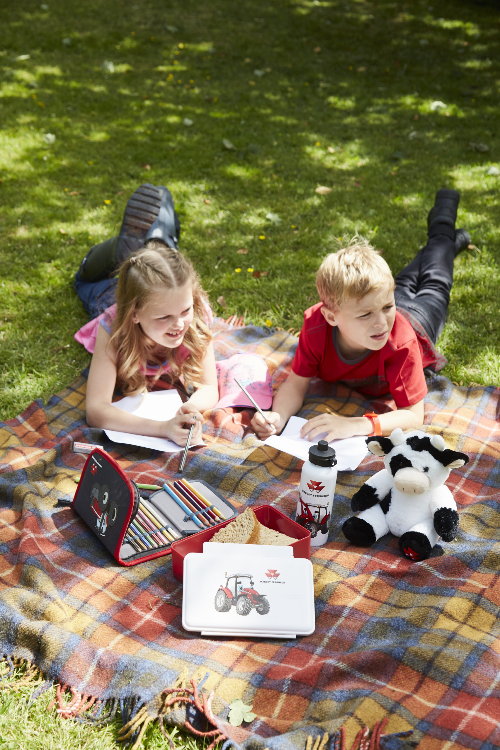 Children's gifts from Massey Ferguson and Fendt